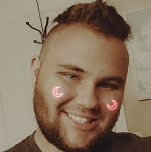 Meet your Posher, Carter